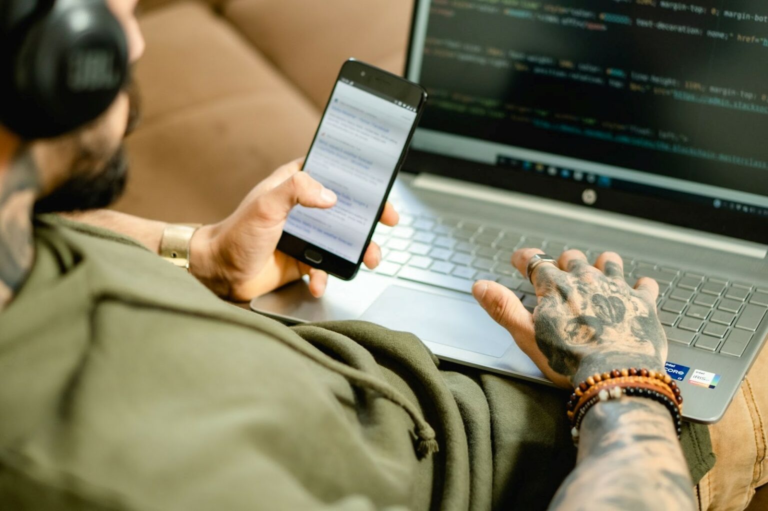 How To Pick A Programming Language | Techie Loops